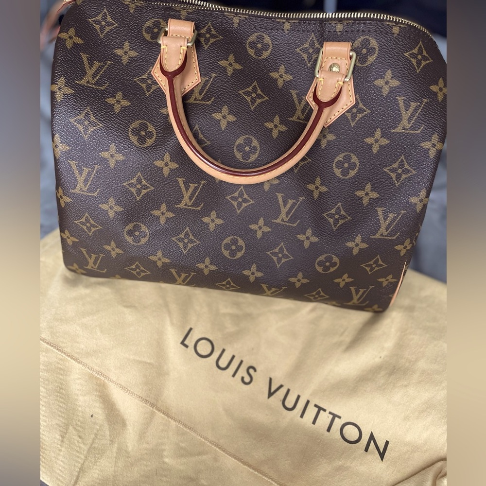 Louis Vuitton Speedy 30- authentic